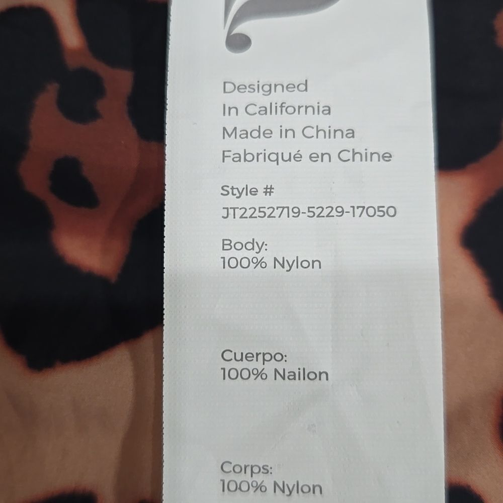 Fabletics Oversized Leopard Flyweight Windbreaker… - image 14